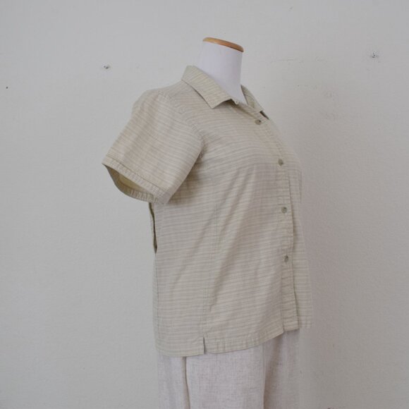 Vintage 90s Plaid Button Down Blouse by Woolrich Size S - Picture 3 of 12